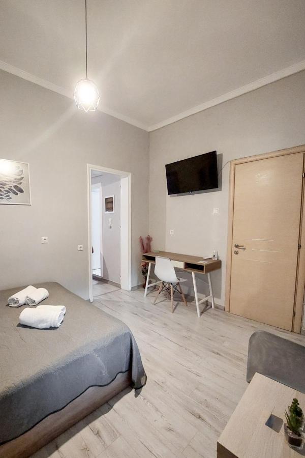 21St Street Comfy Studio Ioannina Exterior photo